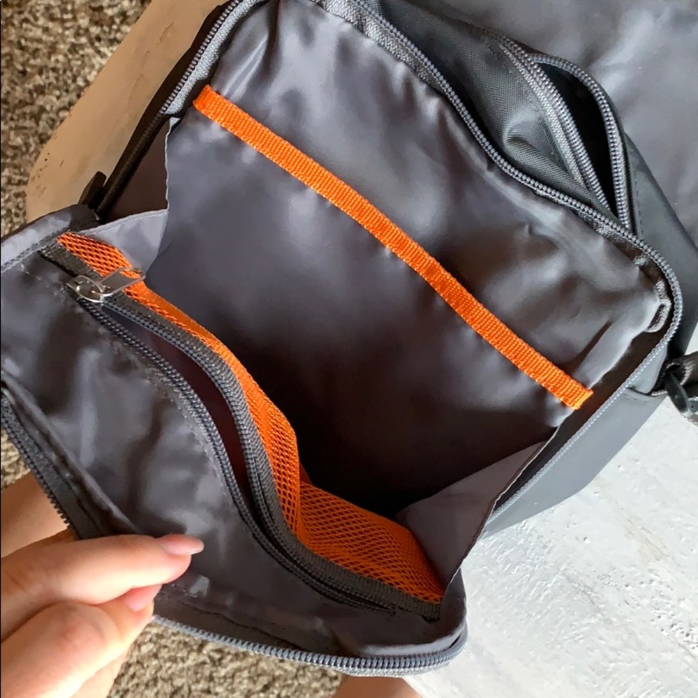 Purse - Picture 3 of 4